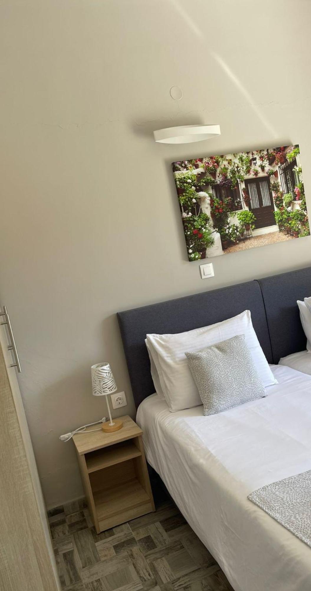 Georgia'S Apartments, Ipsos Corfu 外观 照片