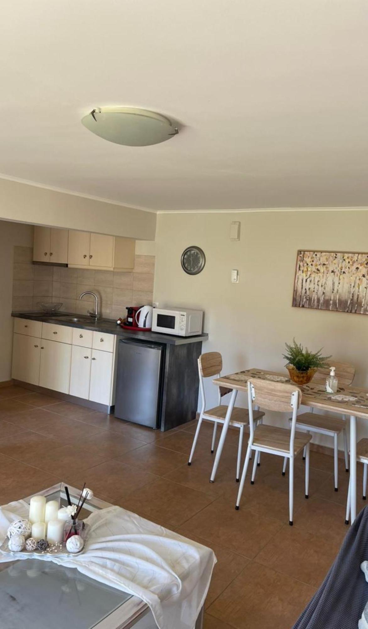 Georgia'S Apartments, Ipsos Corfu 外观 照片
