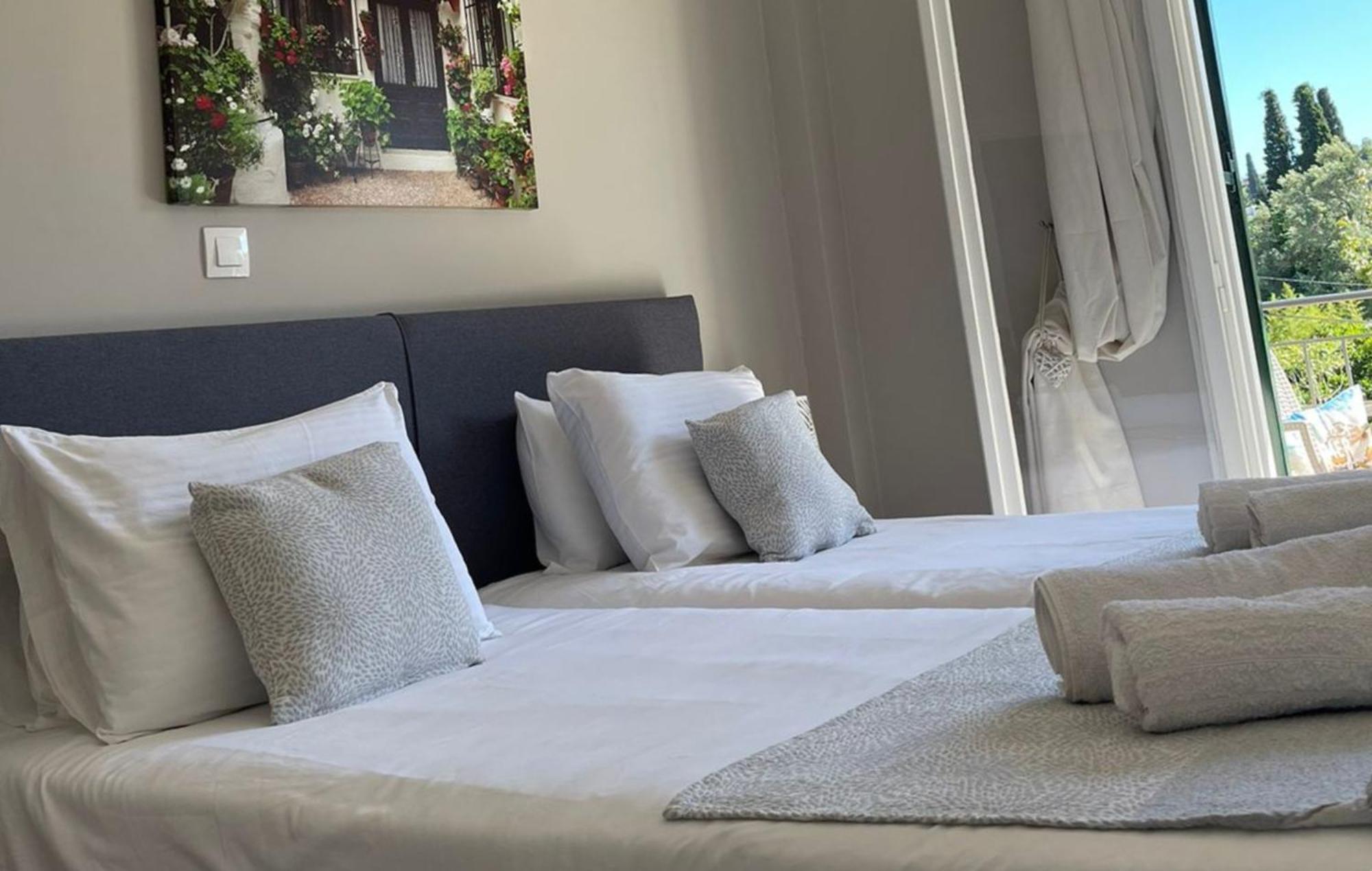 Georgia'S Apartments, Ipsos Corfu 外观 照片