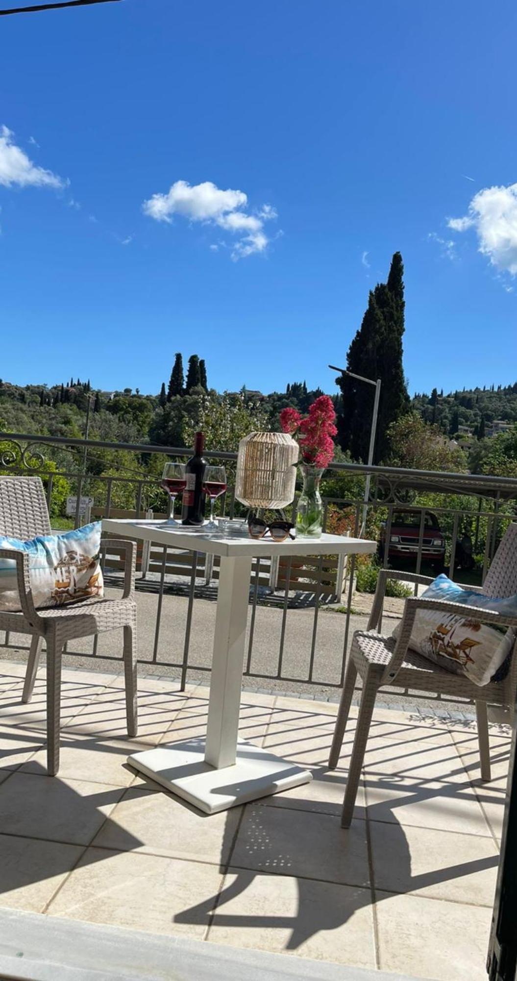 Georgia'S Apartments, Ipsos Corfu 外观 照片